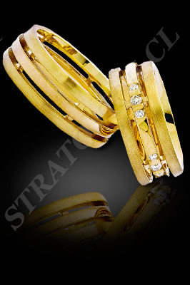 ARGOLLAS de MATRIMONIO de oro amarillo de 18 kilates con brillantes (El modelo: AM0020). Santiago, Chile, Ñuñoa